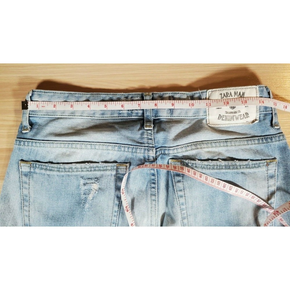 Zara Man Jeans Button Fly Distressed Holes Light Blue - Men Size‎ 29"W x 31"L - Picture 6 of 7